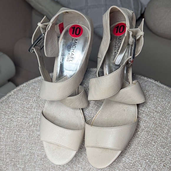 Michael Kors Beige Women's Sandals - Picture 1 of 5